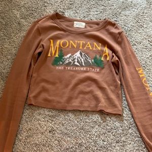 women’s cropped long sleeve shirt